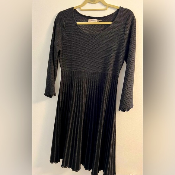 Calvin Klein Dresses & Skirts - Calvin Klein knit sweater dress. Size M charcoal gray
